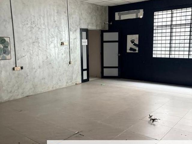 Shop for rent in Petaling, Subang Jaya