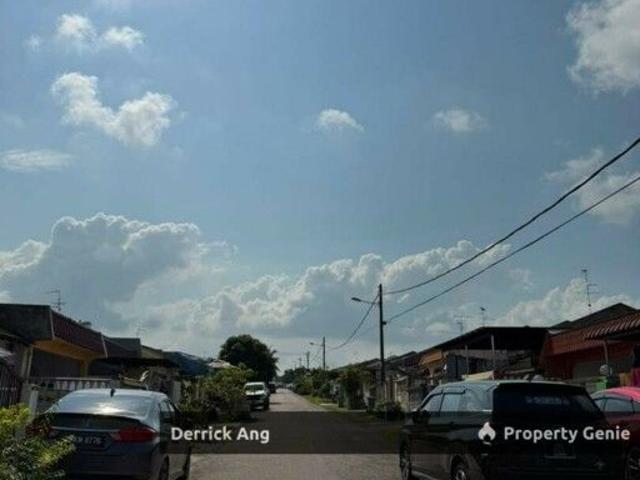 House for rent in Taman Johor Jaya, Plentong