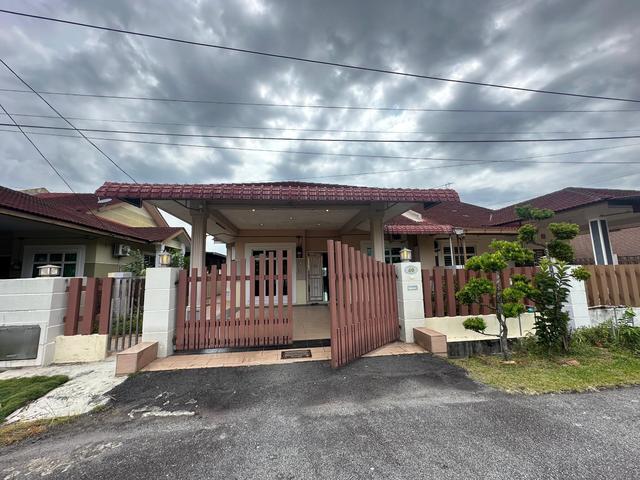 Residential House for rent in Paya Rumput, Malaka