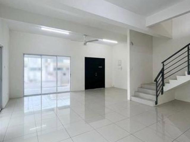 Terraced House for rent in Wellesley, Penang