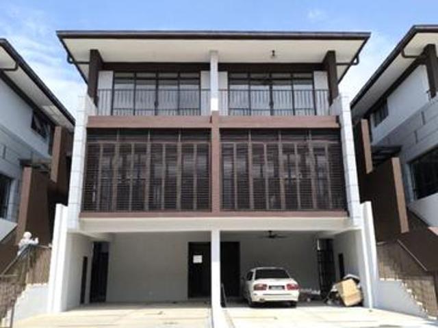 Terraced House for rent in Tanjong Sepat, Selangor