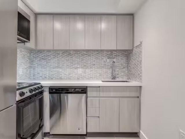 Condo for rent in Vancouver, British Columbia
