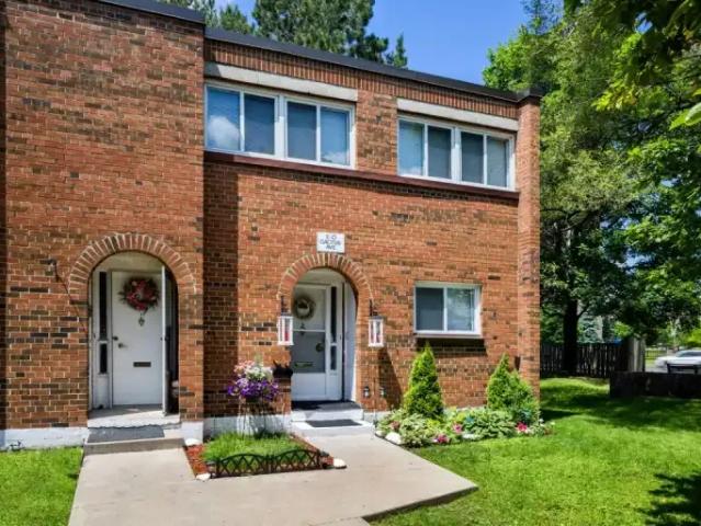 Townhouse for rent in Woburn, Ontario