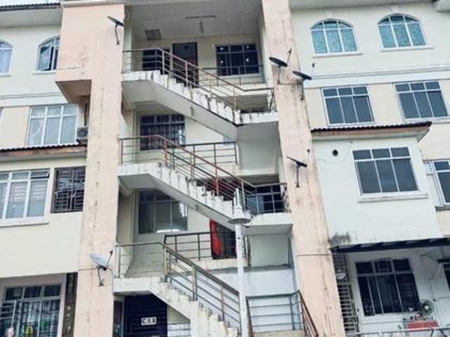 Townhouse for rent in Bukit Ledang, Johor