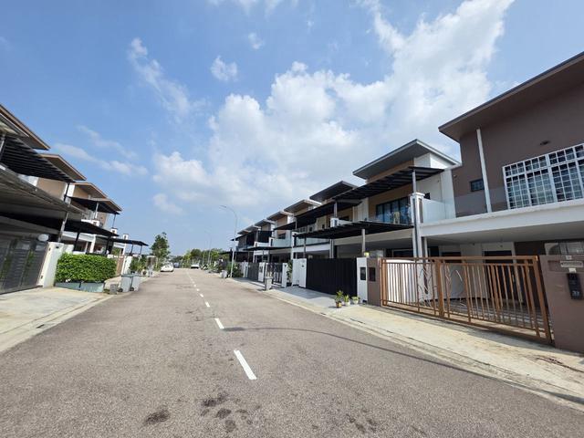 Terraced House for rent in Ulu Tiram, Johor