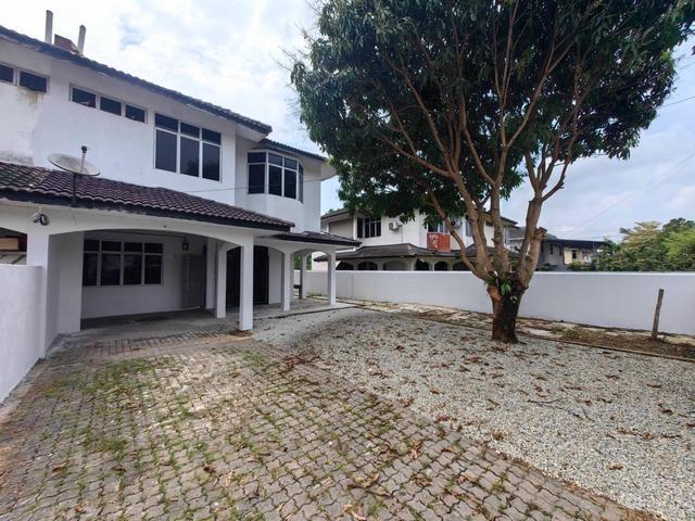Residential House for rent in Ulu Tiram, Johor