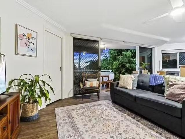 Apartment for rent in Toombul, Queensland