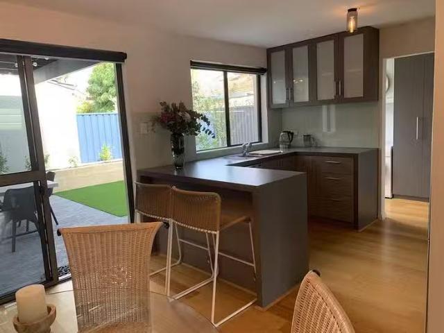 House for rent in Como, Western Australia