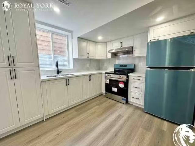 Condo for rent in York, Ontario