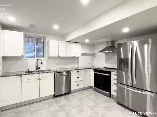 Condo for rent in Bradford West Gwillimbury, Ontario