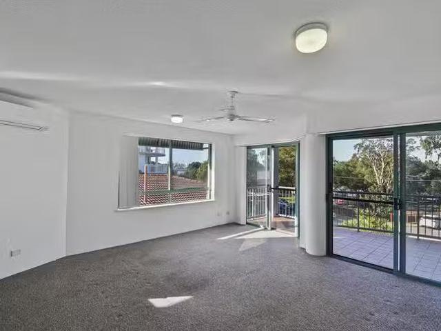 Apartment for rent in Kings Creek, Queensland