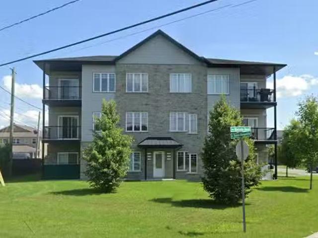 Condo for rent in Mauricie, Quebec