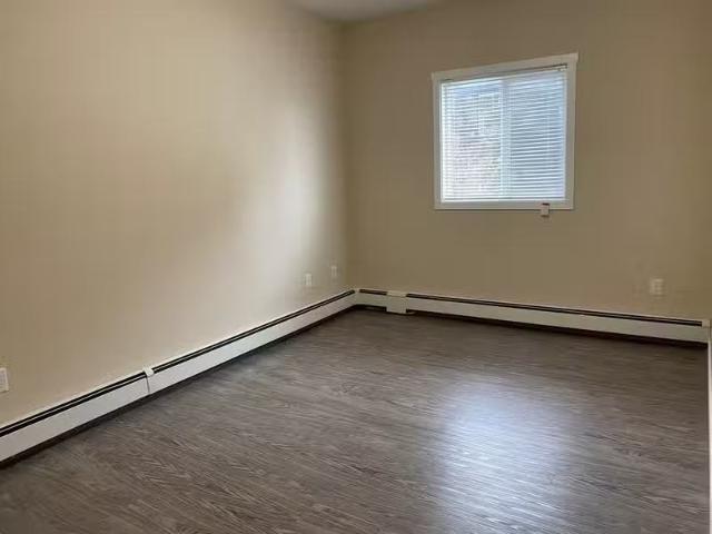Condo for rent in Wedgewood, Alberta