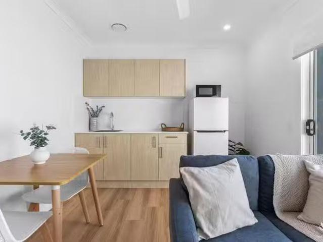 Apartment for rent in Urangan, Queensland
