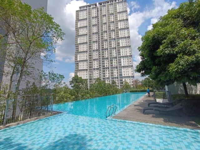 Apartment for rent in Tanjong Sepat, Selangor