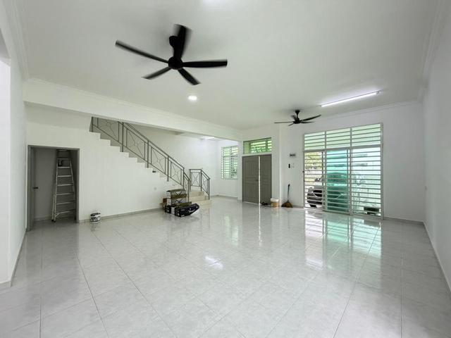 Bungalow for rent in Wellesley, Penang