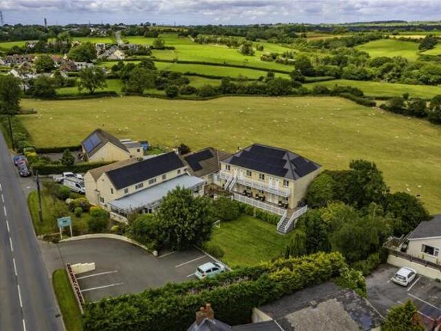 Room for sale in Begelly, Wales