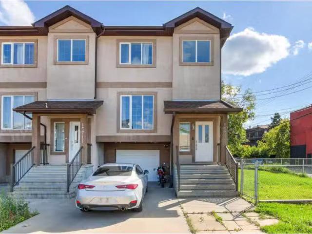 Condo for sale in Wedgewood, Alberta