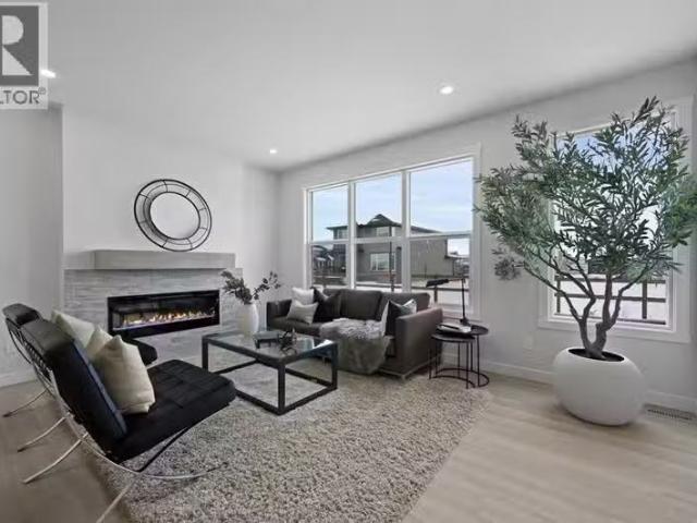 House for sale in Alberta