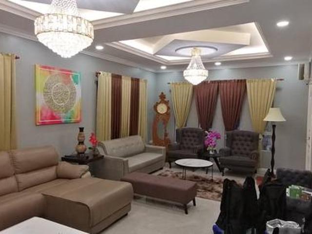 Bungalow for sale in Kuching