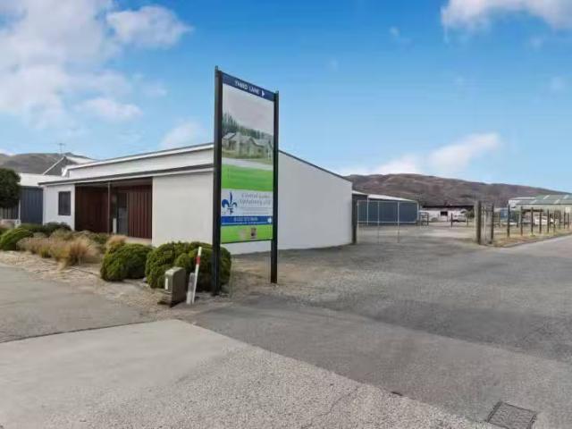 House for sale in Otakou