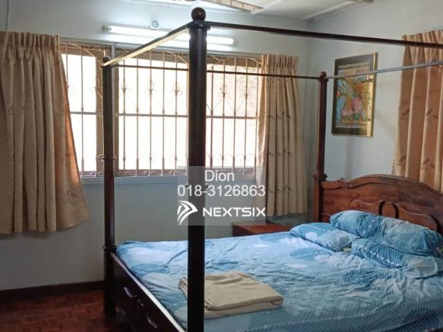 Residential House for sale in Malaka