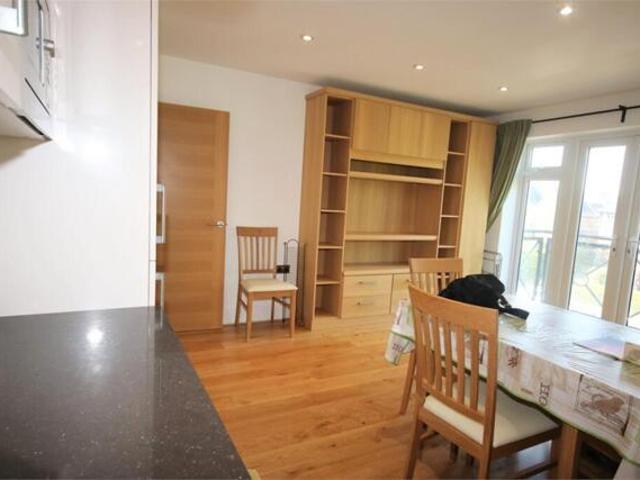 Apartment for sale in Barnet, Woodside Park