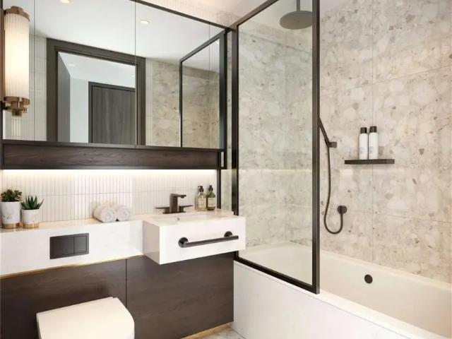 Apartment for sale in Battersea, Greater London