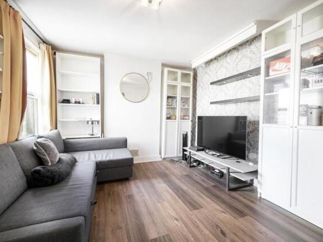 Apartment for sale in Croydon, Selhurst