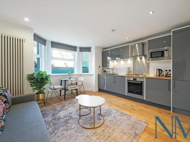 Apartment for sale in Croydon, Selhurst