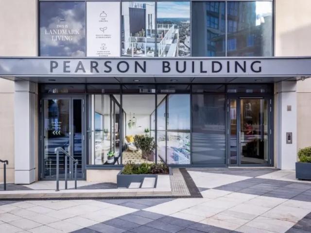 Apartment for sale in London Borough of Croydon, Greater London