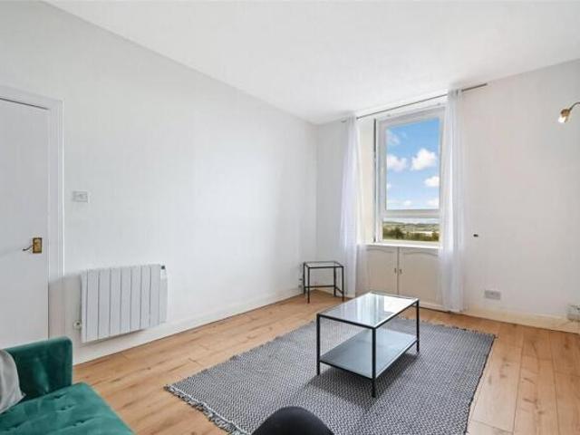 Apartment for sale in Hilltown, Scotland