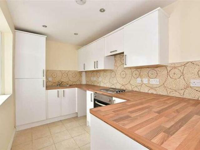 Apartment for sale in Folkestone, Cheriton