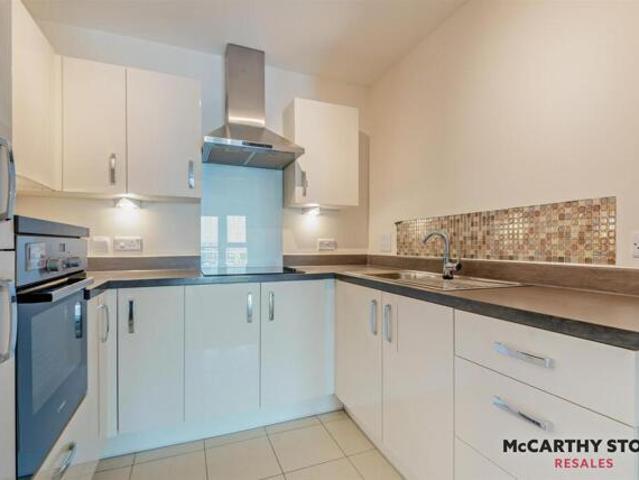 Apartment for sale in Priddy's Hard, Middlecroft