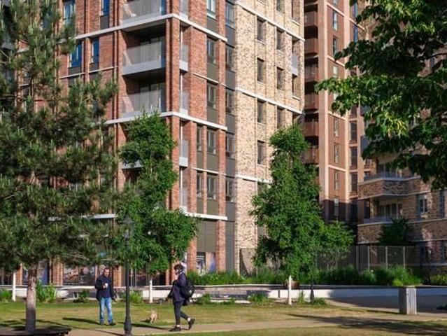 Apartment for sale in Hornsey, Greater London