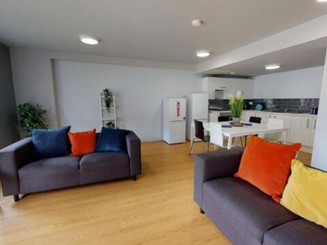 Apartment for sale in Liverpool