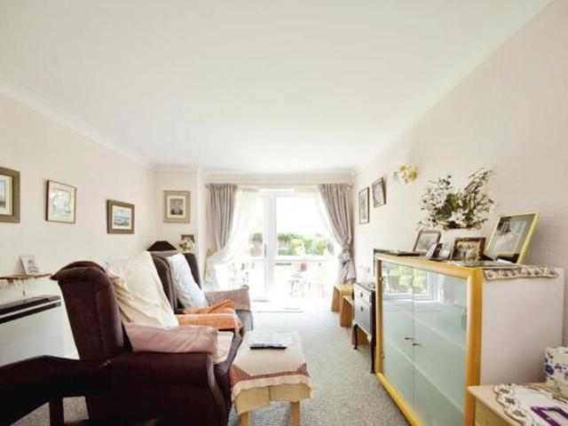 Apartment for sale in North Finchley, Isle Of Man