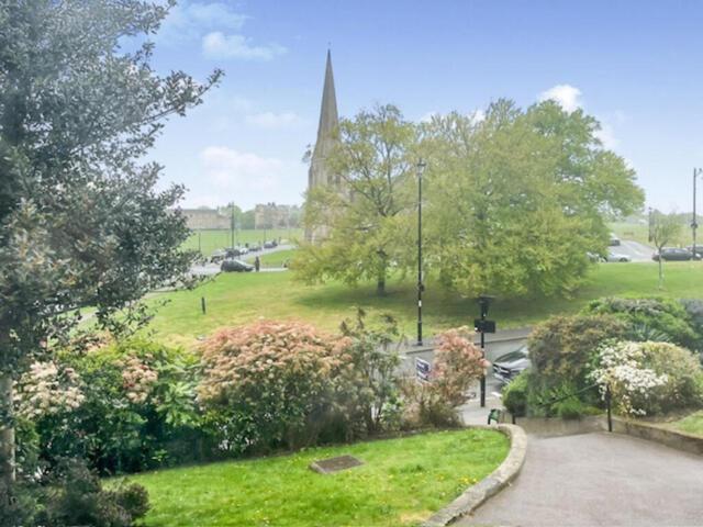 Apartment for sale in London Borough of Lewisham, Blackheath