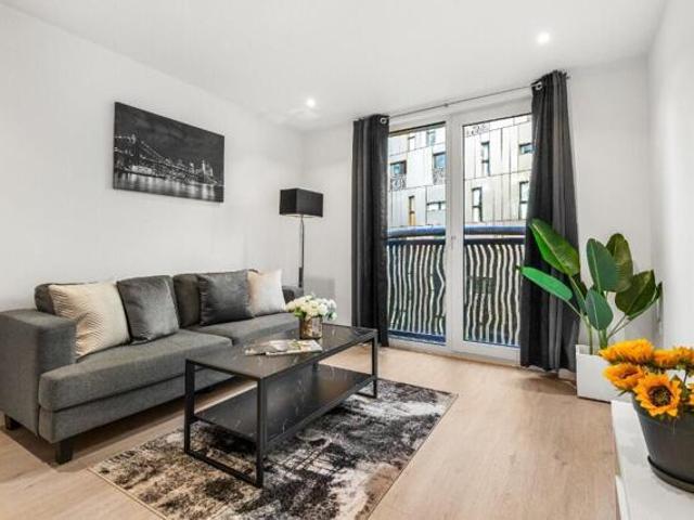 Apartment for sale in Pimlico, Greater London