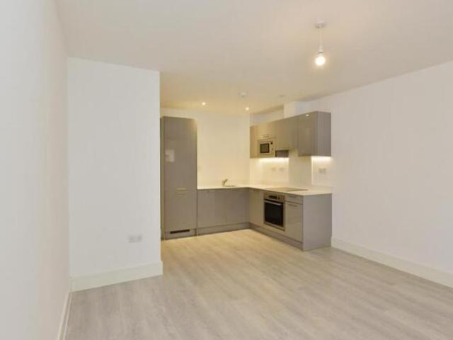 Apartment for sale in Milton Keynes