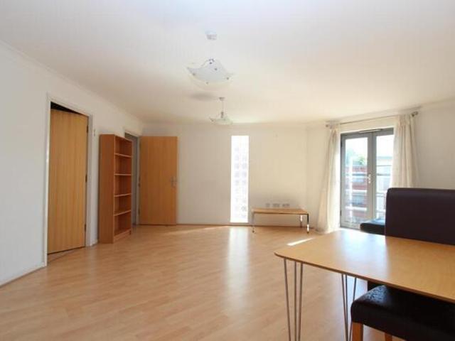 Apartment for sale in Reading