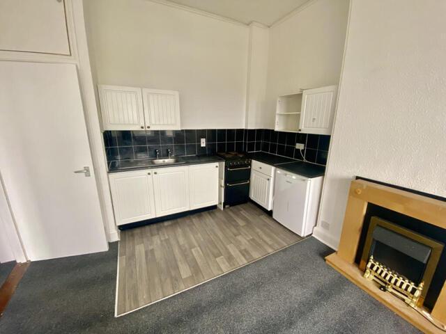 Apartment for sale in Elmfield, Ryde