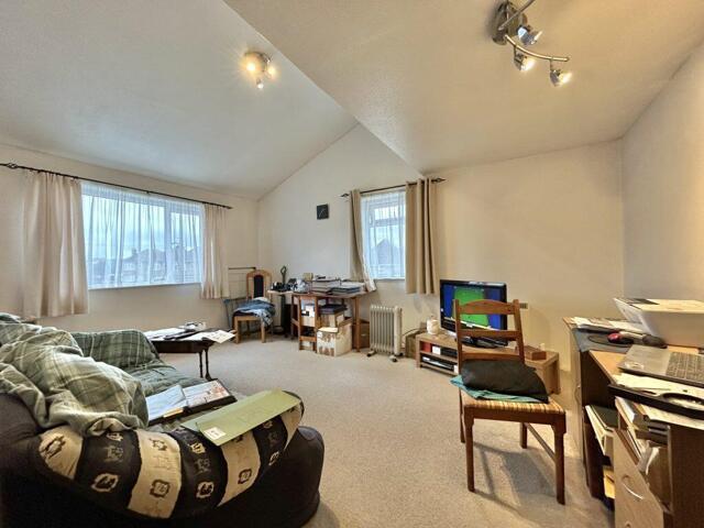 Apartment for sale in Yeovil, Somerset