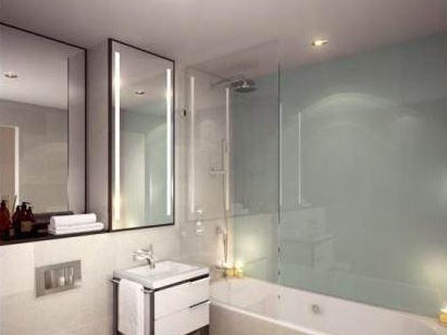 Apartment for sale in Clapham Junction, Greater London