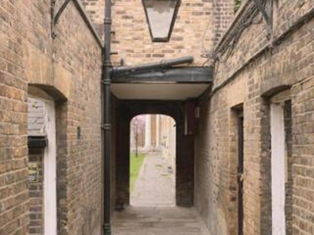 House for sale in Peckham, Greater London