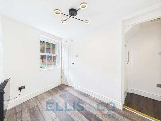 House for sale in Brook Street, Bourne Vale
