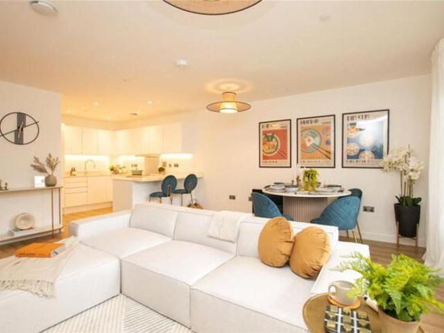 Room for sale in South Ashford, Bridgefield