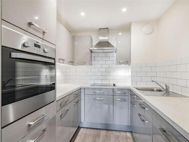 Room for sale in High Field, York