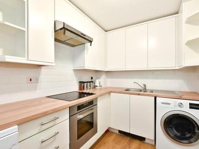 Room for sale in Chepping Wycombe, Loudwater
