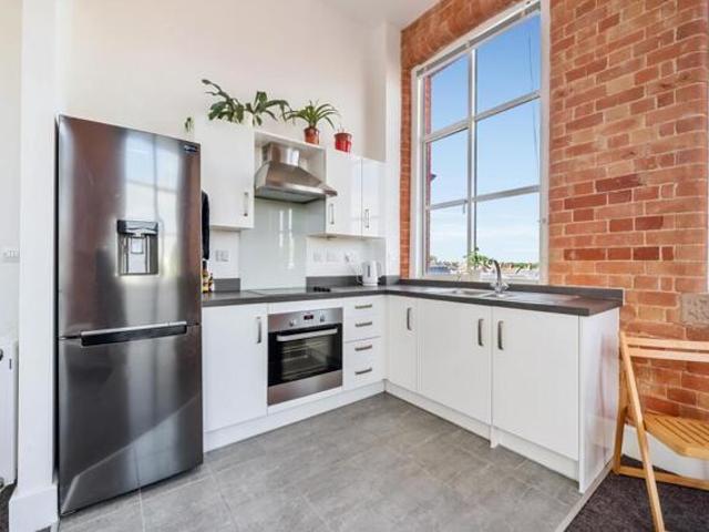 Room for sale in Old Wharf, City Of Leicester